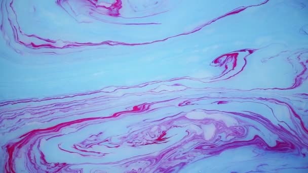 Manchas de tinta azul y violeta en el agua. Imágenes de fondo abstractas . — Vídeos de Stock
