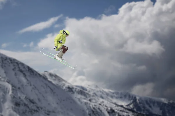 Flying Skier Snowy Mountains Extreme Winter Sport Alpine Ski Copy — Stock Photo, Image