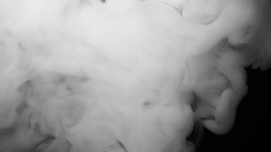 Su, hareket tasarımı için soyut görüntüleri mürekkep yaymak beyaz.