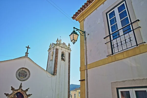 Matriz Kyrka Med Färgglada Fasader Förgrunden Monchique Algarve Portugal — Stockfoto