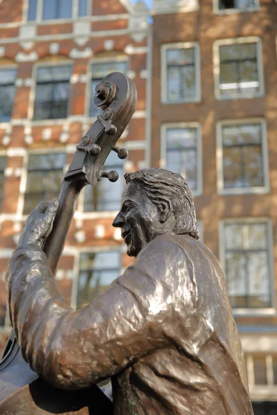 Amsterdão Países Baixos Abril 2019 Escultura Bronze Famoso Músico Cantor — Fotografia de Stock