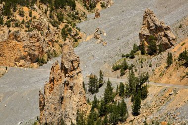 Izoard Güney tarafı dramatik peyzaj Casse deserte (bir ay ve kayalık sirk), Queyras bölgesel Tabiat Parkı, Güney Alpleri, Fransa, Avrupa, Hautes Alpes denilen geçer