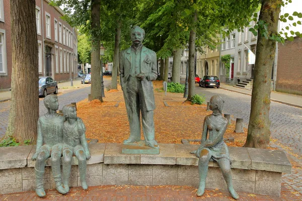 Maastricht Países Baixos Agosto 2019 Estátua Fons Olterdissen Bronze Revelada — Fotografia de Stock