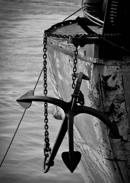 Ancla Barco Viejo Blanco Negro — Foto de Stock