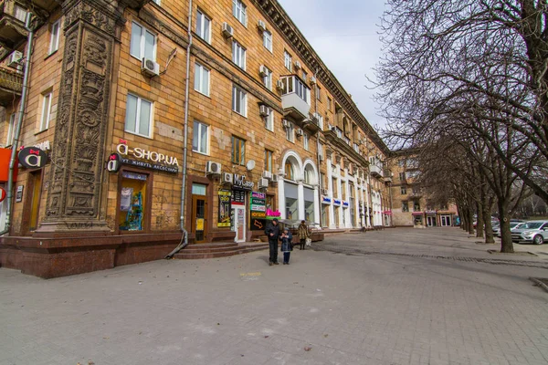 Gatorna i staden av Zaporozhye — Stockfoto