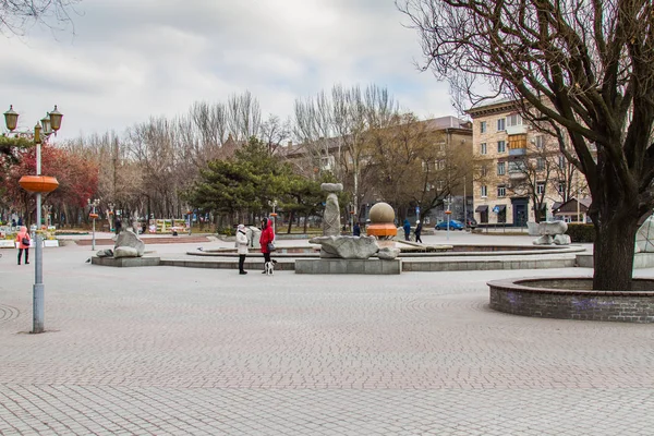 Ruas da cidade de Zaporozhye — Fotografia de Stock