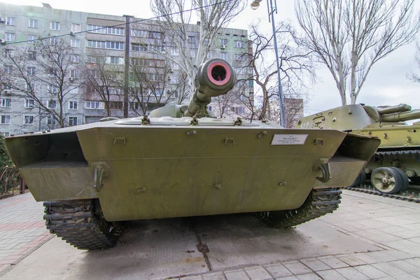 2S1 lub "Goździk" - radziecki 122 mm pułku samobieżne — Zdjęcie stockowe