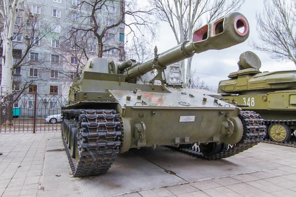2c 3 "Akacja" - radziecki 152 mm wydzielonych samobieżny howitze — Zdjęcie stockowe