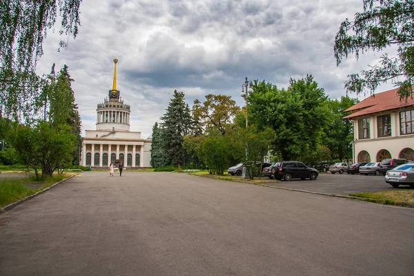 Национальный комплекс "Экспоцентр Украины" " — стоковое фото