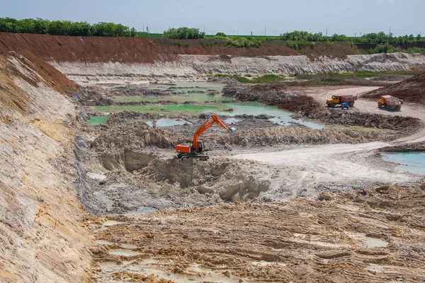 Cantera de Kaolin en la estepa de Tavria — Foto de Stock