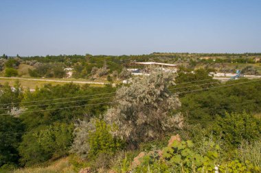 bir kaolin ocağında aşırı yük madenciliği