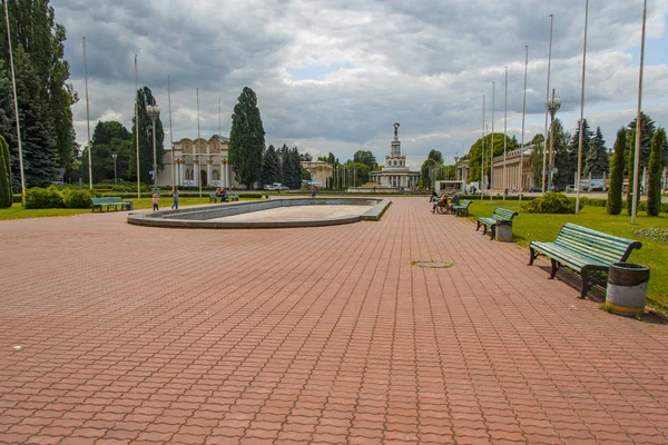 Nationaal complex "expocenter van de Oekraïne" — Stockfoto