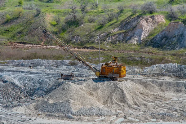 Extracción Arcilla Refractaria Caolín Una Cantera Zaporizhzhya Región Ucrania Abril — Foto de Stock