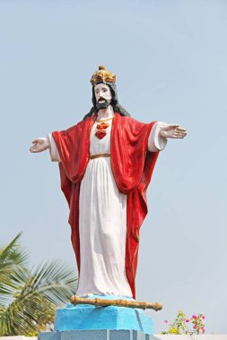 İsa İsa heykeli Tiracol Fort. Hindistan Goa.