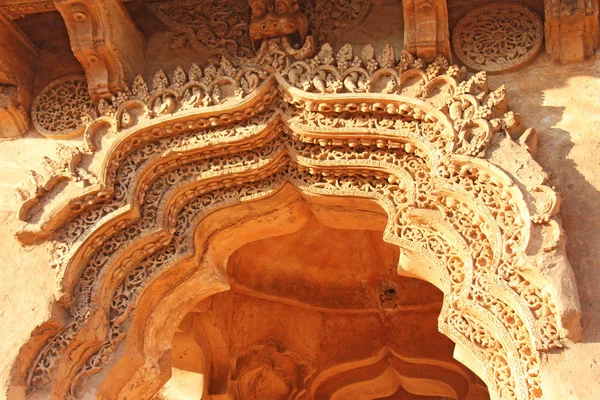 Lotus Mahal Temple em Hampi, Karnataka, Índia. Bonito esculpido — Fotografia de Stock