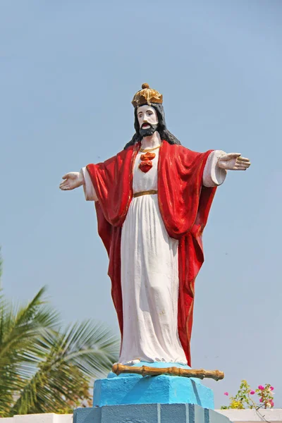 Jesus Christ statue Tiracol Fort. India Goa — Stock Photo, Image