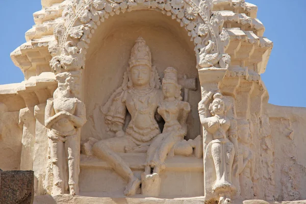 Detalle del Templo Shiva Virupaksha, Hampi, Karnataka, India. Ston. — Foto de Stock