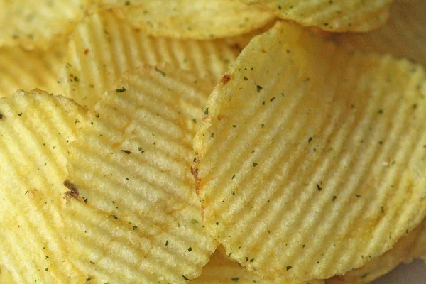 Kartoffelchips. Imbiss. Lebensmittel — Stockfoto
