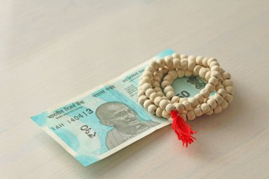 50 rupi ile Hindistan 'ın yeni bir banknot. Hint