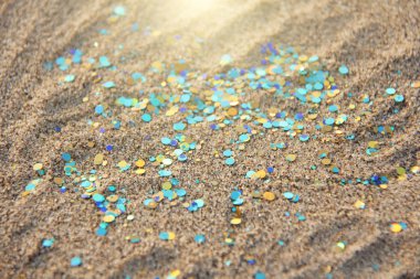 Yeşil, mavi veya turkuaz Yumuşak Bulanık Boke Arka Plan. Spangles 