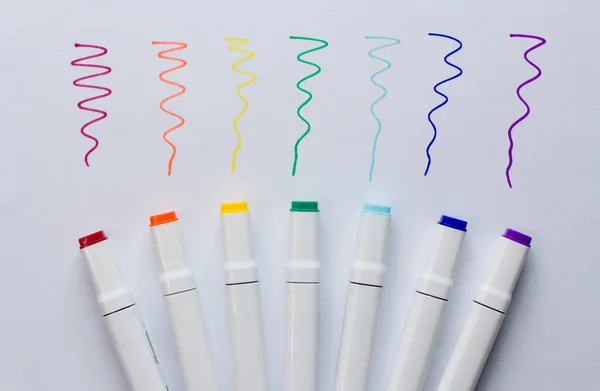 Set Bright Multi Colored Felt Tip Pens Markers Lie White — Stock Photo, Image