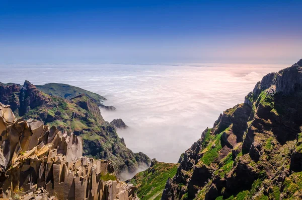 Isola di Madeira vista dall'alto delle nuvole — Foto Stock