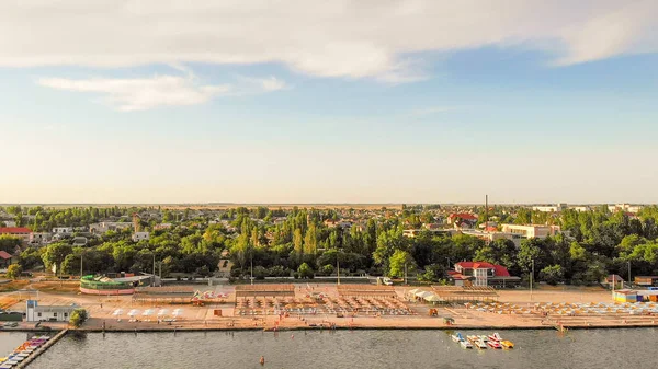 Skadovsk şehir çıkabilir. Çocuk resort ve bağlantı noktası şehir Karadeniz, Ukrayna
