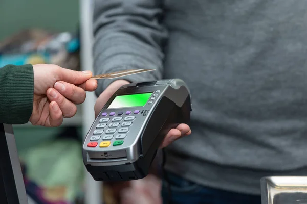 Nfc Technologie Klant Doet Betaling Met Contactloze Creditcard Credit Card — Stockfoto