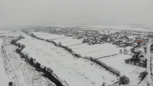 Flygfoto Över Ukrainska Byn Vintertid Smidig Flyga Ner Set — Stockvideo