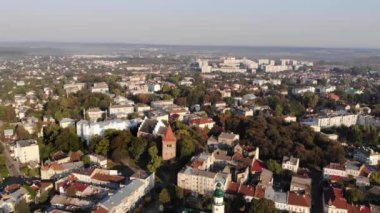 Drohobych, Ukrayna Hava görünümünü. Tuz dokuz varil şehri. Mimari, Belediye, merkezi kare, Holy Trinity Kilisesi St Bartholomew Katedrali