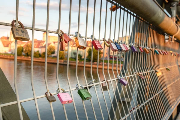 Ratisbonne Allemagne Juillet 2018 Nombreux Cadenas Sur Pont Des Amoureux — Photo