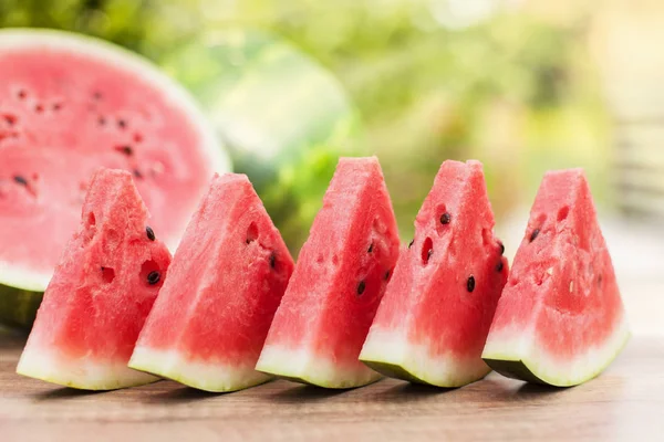 Delicious refreshing watermelon on the outdoors table — Stock Photo, Image