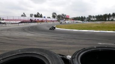 Kiev, Ukrayna - 30 Haziran 2018: Motosport superbike yarışında yavaş hareket tepe