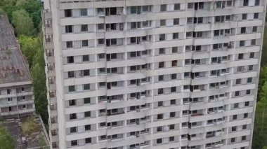 Çernobil, Ukrayna'da felaketten sonra bırakılan büyük yaşam evinin hava görünümü