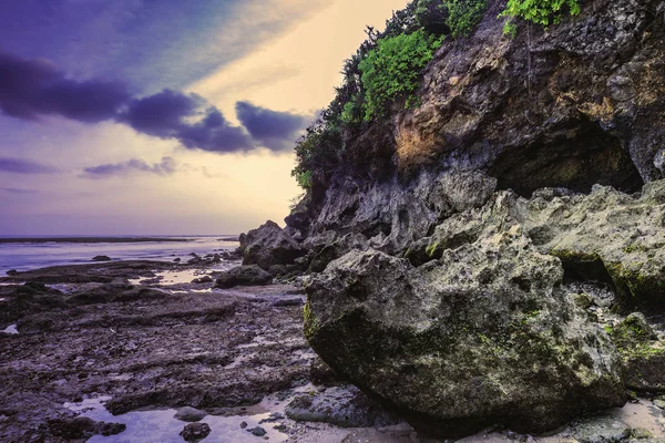 Vista Mar Maré Baixa Com Pedras — Fotografia de Stock