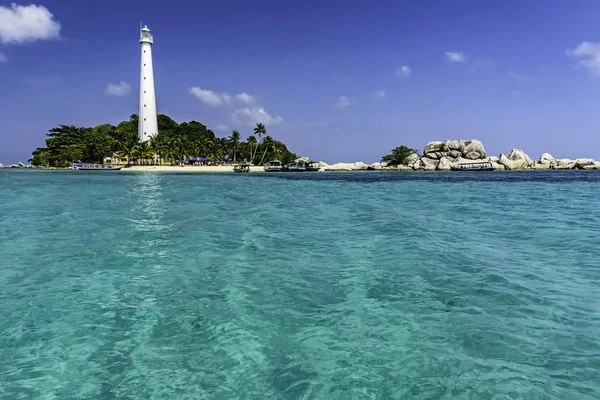 Vue Île Lengkuas Avec Phare Blanc Belitung Indonesia — Photo