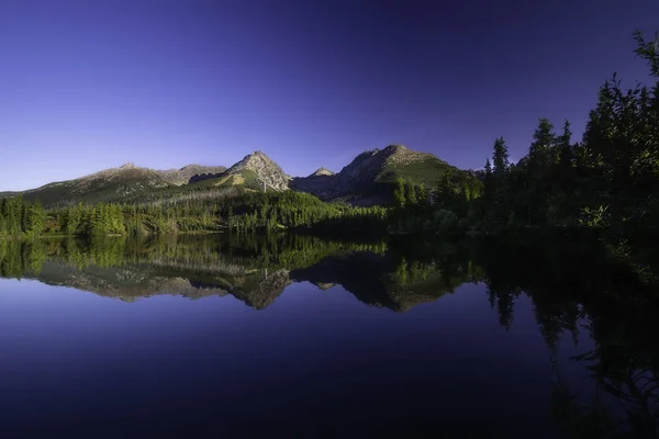 Strbske pleso in der Hohen Tatra aus der Slowakei — Stockfoto