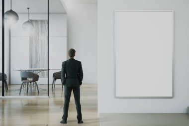 Arkadan görünüm beyaz yemek odası iç boş posteri ile genç iş adamı. Alay etmek yukarıya, 3d render 