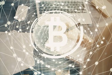 Kripto para birimi hologramı, notlar alan ellerin üzerinde arka plan. Blockchain kavramı. Çoklu pozlama