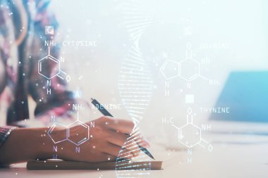 Kadınların el yazısı üzerine DNA temalı hologram. Eğitim kavramı. Çift pozlama