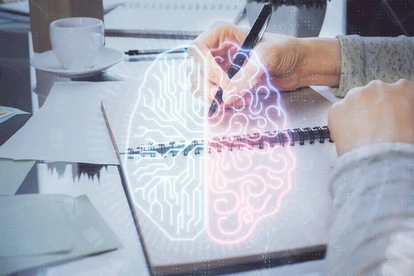 Dupla exposição da mão escrita sobre fundo com holograma cerebral. Conceito de aprendizagem. — Fotografia de Stock