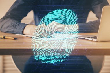 Gelişmiş teknoloji ile güvenlik ve şifre kontrolünün geleceği kavramı. Parmak izi taraması biyometrik tanımlama ile güvenli erişim sağlar. Çoklu pozlama.