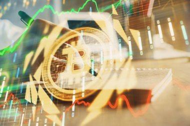 Kripto para birimi hologramı, Bitcoin, ellerin üstünde ico teması not tutuyor. Engelleme zinciri kavramı. Çoklu pozlama