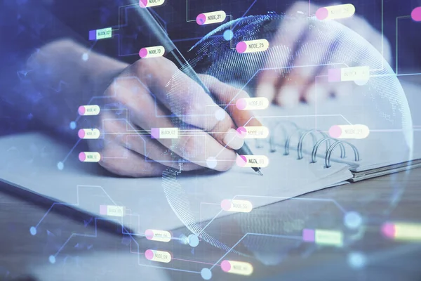 Doble exposición de la escritura manos en el fondo con holograma de solución de datos en el frente. Concepto tecnológico. De cerca. — Foto de Stock