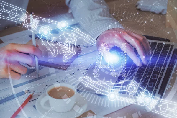 Doble exposición de datos holograma tema de Internet con el hombre que trabaja en la computadora en segundo plano. Concepto de innovación. —  Fotos de Stock