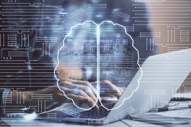 Adam klavyede beyin hologramıyla yazı yazıyor. Büyük Veri Kavramı.