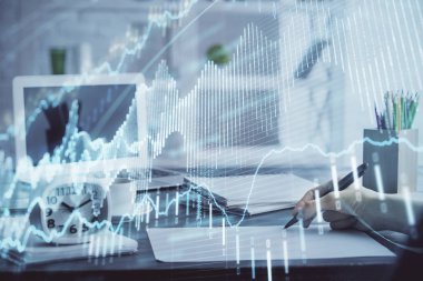 Finansal grafik WOMANS el notları arka plan alarak görüntülenir. Araştırma kavramı. Çoklu pozlama