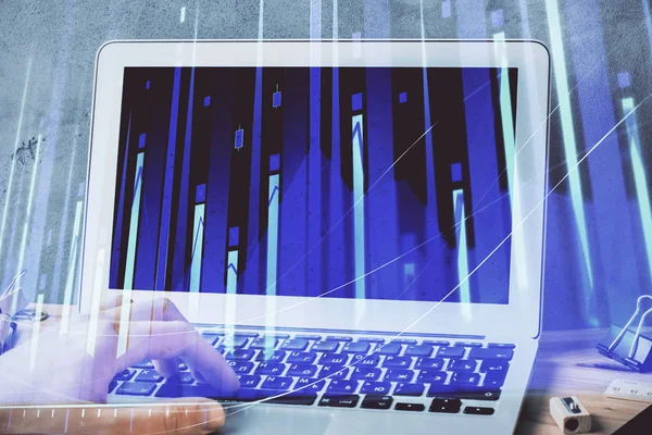 Forex Graph met zakenman werken aan laptop op de achtergrond. Concept van hard werken. Multi exposure. — Stockfoto