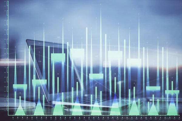 Holograma gráfico do mercado Forex e fundo do computador pessoal. Exposição múltipla. Conceito de investimento. — Fotografia de Stock