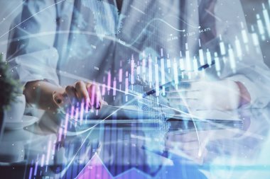 Finansal grafik el notları arka plan alarak üzerinde çizilmiş. Araştırma kavramı. Çoklu pozlama